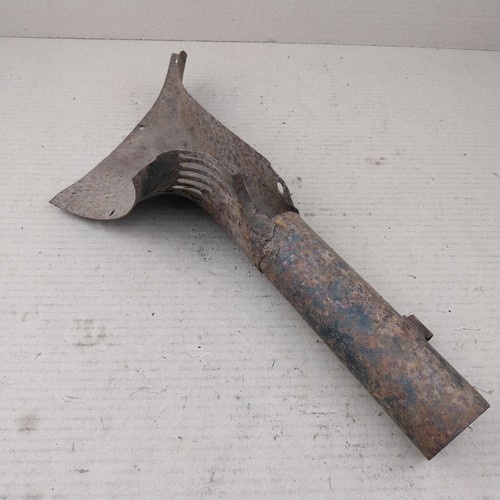 Triumph Pre Unit Unit 500 650 Right Headlight Fork Nacelle, 97-0657 H657 - Picture 4 of 5