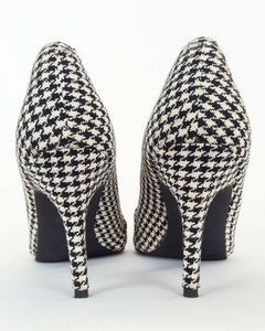 houndstooth pumps heels