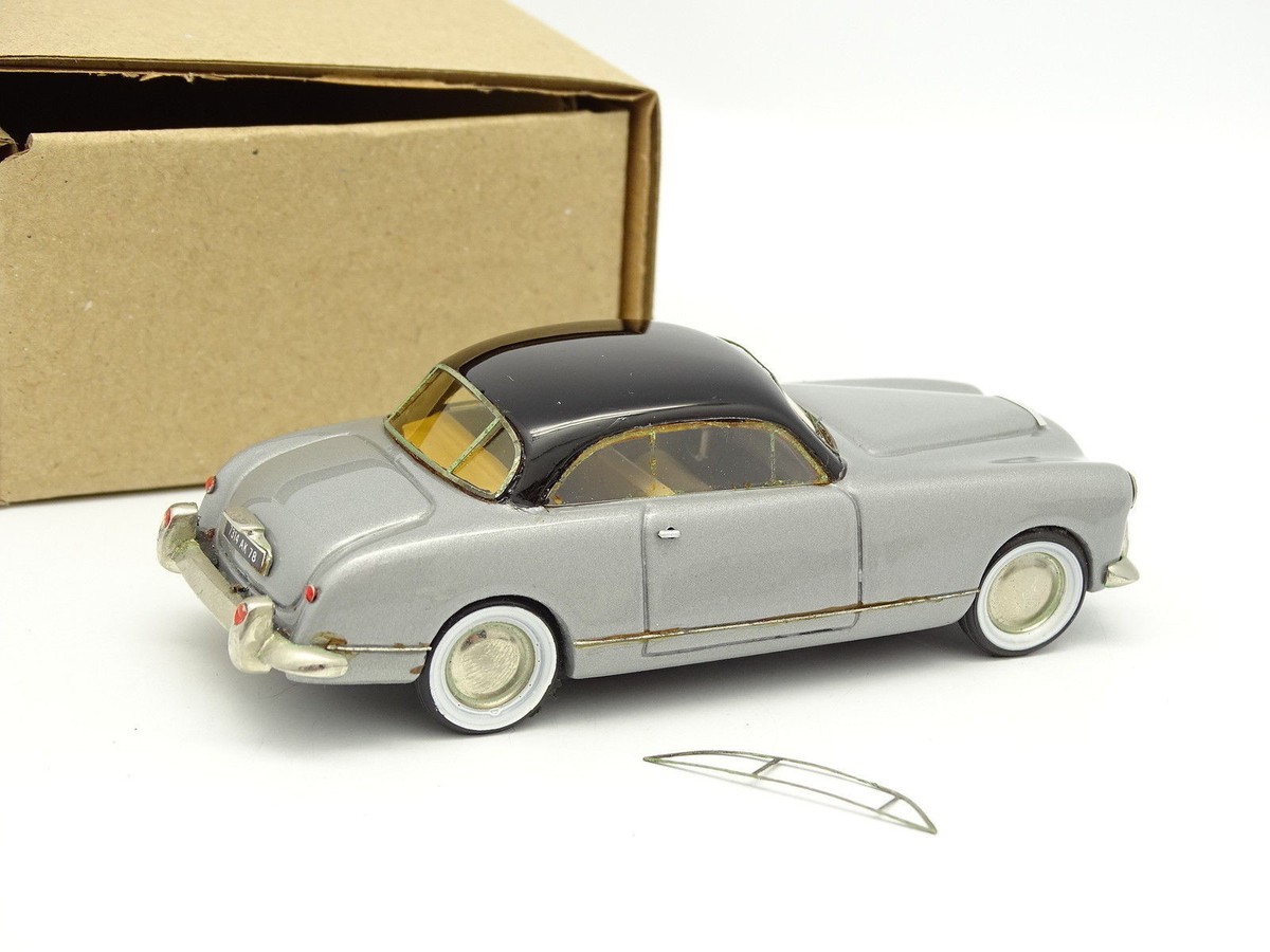 LEADER FORD COMETE 1952 1/43 gris clair en boîte