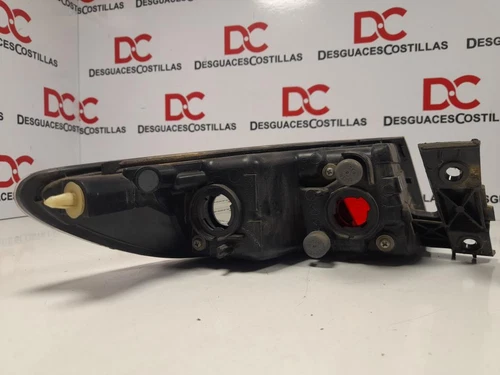 Piloto Trasero Derecho para HONDA CIVIC 5 PUERTAS (FK) 1.8 Comfort 2010 124347 - Imagen 2 de 3