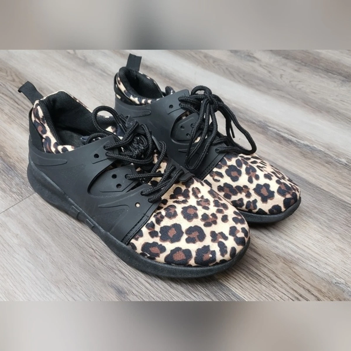Cheetah print size 8 tennis shoes Rue21 eBay