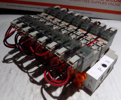 SMC SY114-5MOZ 24VDC 16 Valve Pneumatic Manifold LAM LRC 853-470373-001 REV C