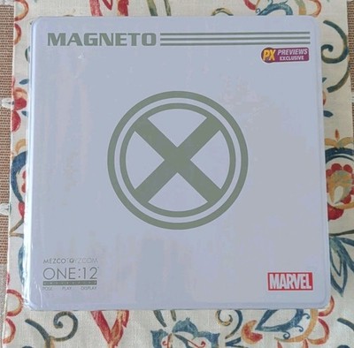 Mezco One:12 Collective - Marvel NOW! Magneto - PX Previews Exclusive White 