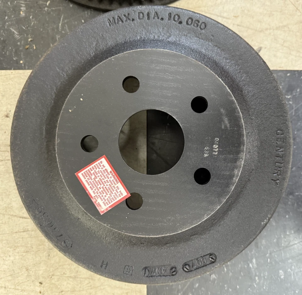 Tambores traseros Ford Mustang GT 350/500 1963-1971 Fairlane Comet 10" x 2-1/2" con aletas Foto 3 de 4