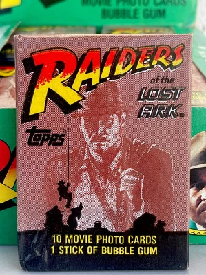 1981 TOPPS INDIANA JONES RAIDERS OF THE LOST ARK film à succès 🍿 PACK 10 cartes 1 gomme - Photo 1/4