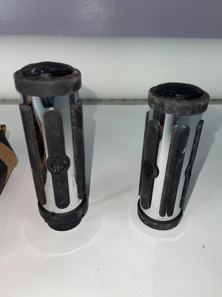 Harley-Davidson 56258-96 alças grandes horizontal cromado e borracha NOS EUA - Imagem 3 de 4