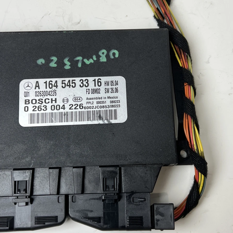MÓDULO DE CONTROL DE ASISTENCIA DE ESTACIONAMIENTO PARKTRONIC 2008 MERCEDES-BENZ ML320 A1645453316 OEM Foto 3 de 4