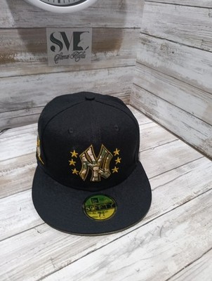 New Era Fitted Baseball Cap Size 7-1/4 Black Color.