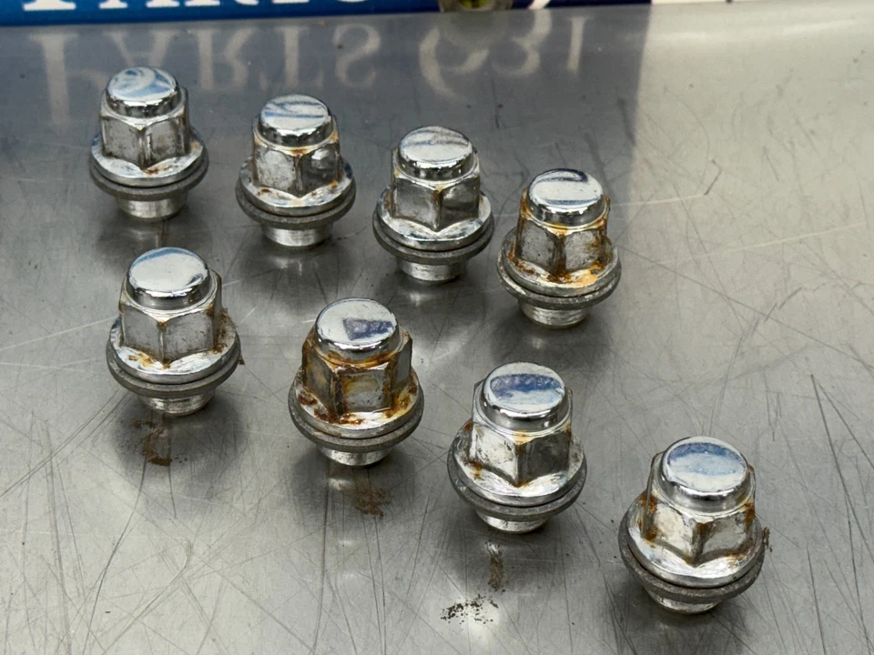 2009 Lexus GS450H Wheel Lug Nuts 21mm - Set of 16 - 126k - Image 4 of 4