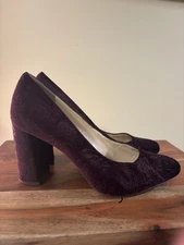 Nine West Jayvee Pumps Women’s 8M Purple Plum Velvet Damask Design