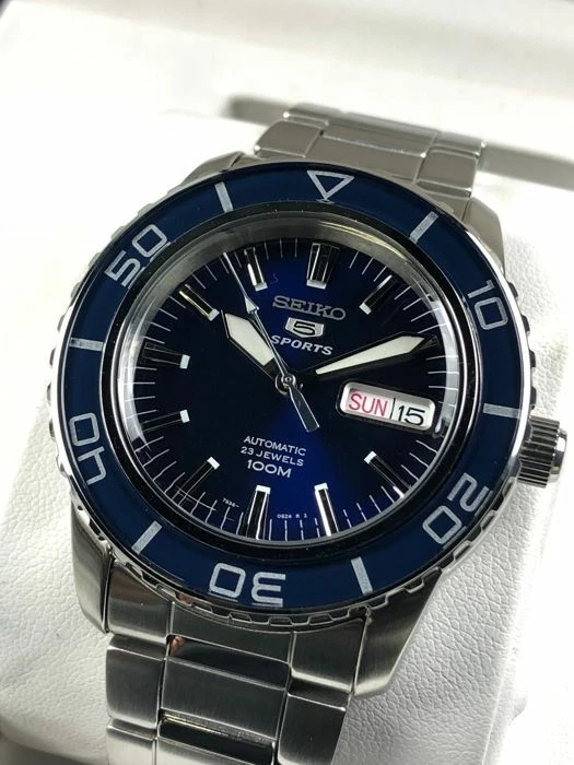 New Seiko 5 SNZH53K1 Mechanical Automatic Men s Watch Worldwide