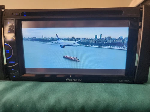 Pioneer AVH-X2500BT 6.1 inch Car DVD Player