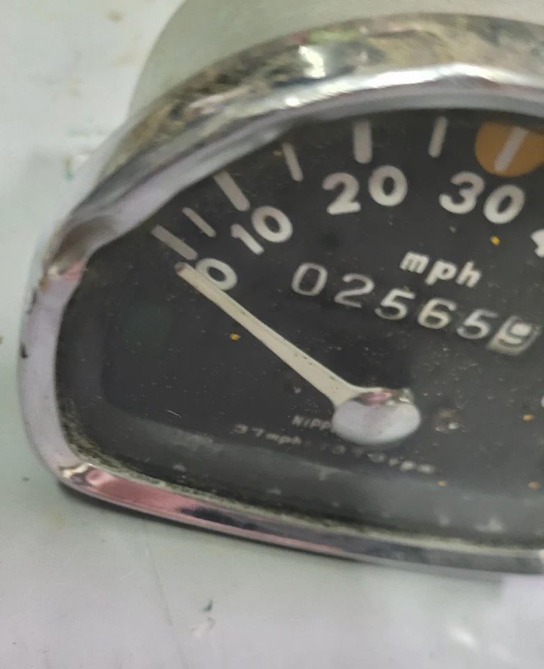 MONTAJE VELOCÍMETRO HONDA CT90 VINTAGE 37200-033-000 Foto 2 de 4