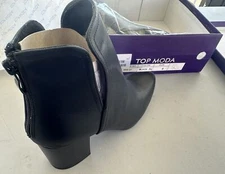 Top Moda IRIS-27 Black PU Women's Pointed Toe Booties Size 8 NEW w/ Box