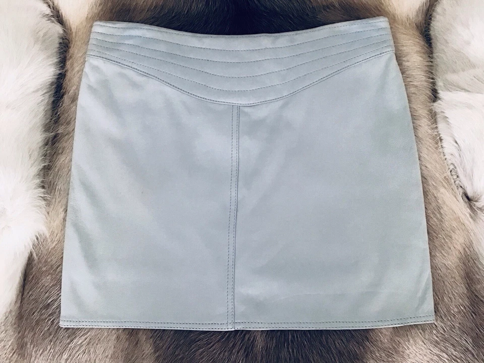 Minifalda de cuero VERSACE-azul claro-cinturón- cremallera frontal-2 Pkt-IT 38-US 4-DE COLECCIÓN NUEVA CON ETIQUETAS Foto 4 de 4