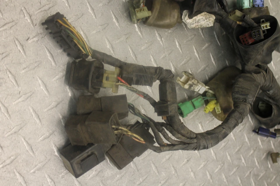 Honda Valkyrie 1500 1999 GL1500CF MOTOR PRINCIPAL INTERESTATAL ARNÉS DE CABLEADO MOTOR Foto 4 de 4