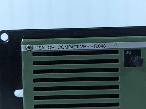 Sailor Compact VHF RT2048 Marine Radio S P Radio Denmark Untested US Seller - Bild 3 von 13