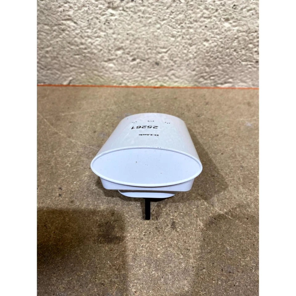 D-Link DHP-306AV White PowerLine AV Adapter Wired Ethernet (RJ-45) Port 200Mbps - Image 3 of 4