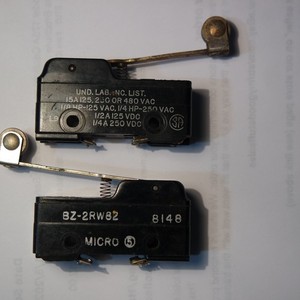 Pair MICRO Switch BZ-2RW28 Roller Arm Switches