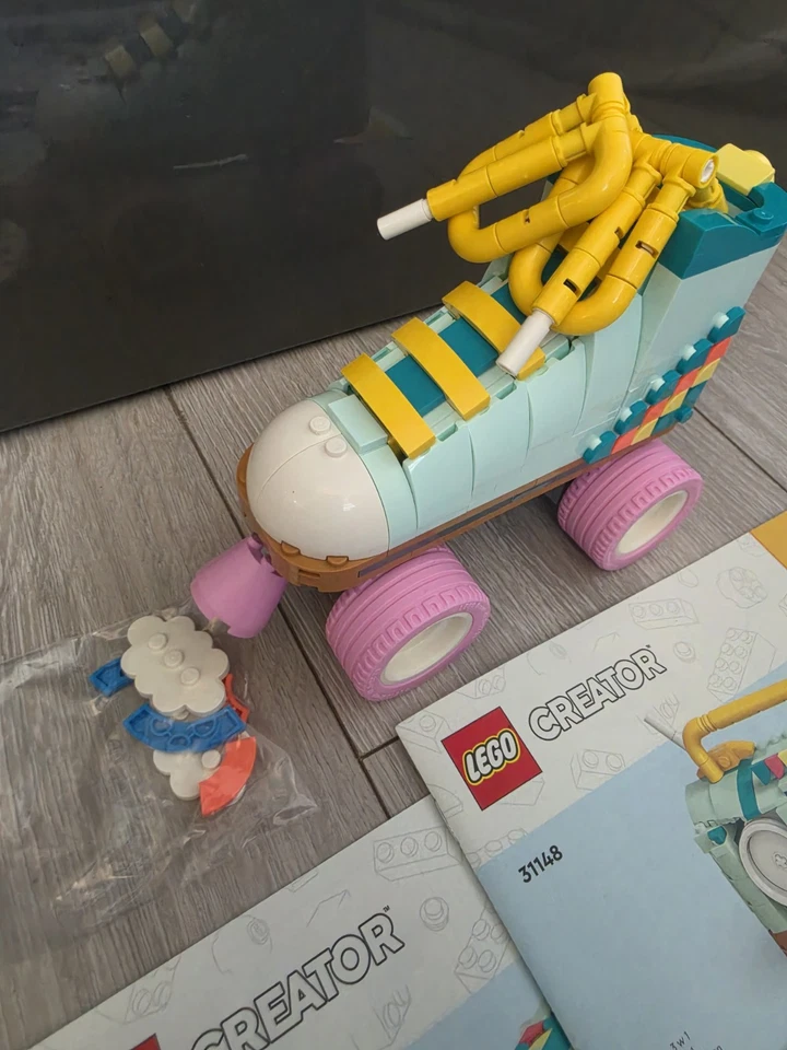 Lego creator 3 in 1 roller boot 8+, photo 3 of 5