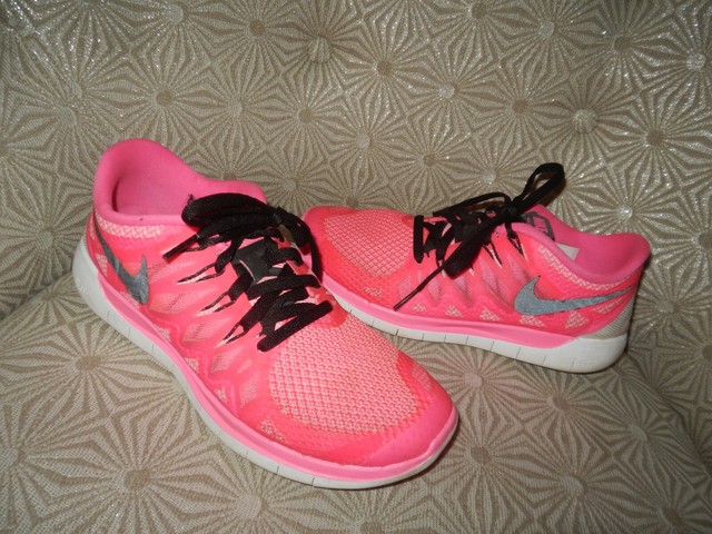 melissa button back zip leather boot