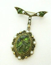 Vintage Brooch Jadeite Cluster  Presidium II Tested Unmarked  Lovely 38-25