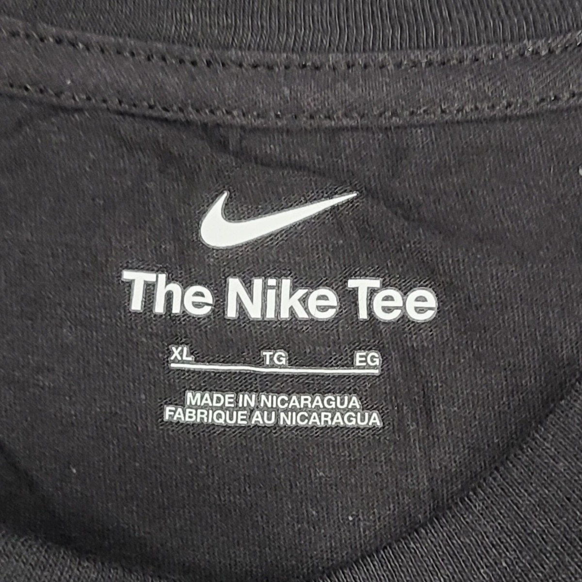 Nike Shirt Mens Extra Large Black White Swoosh Just Do It