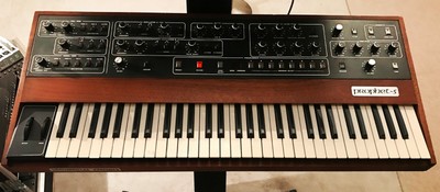 Sequential Circuits Prophet 5 Rev3 Analog Vintage Synthesizer