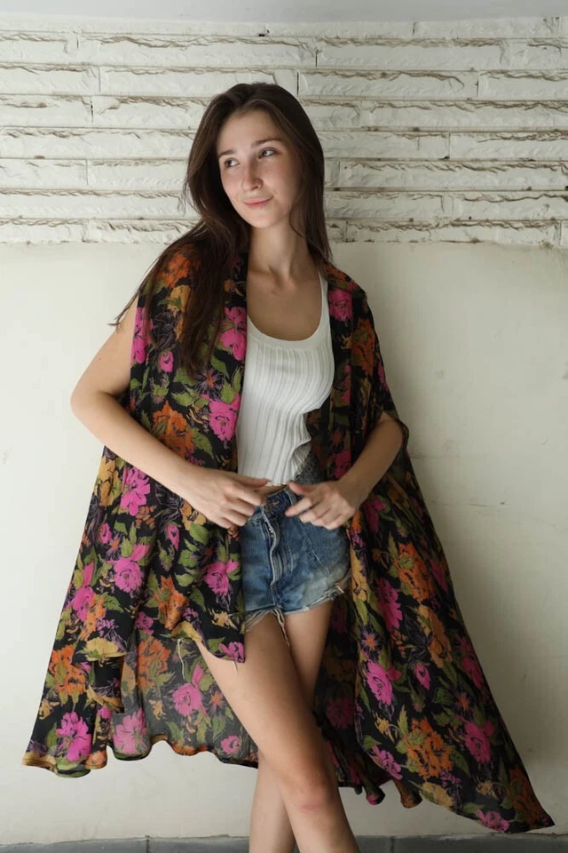 Silk Cape Shrug Style Jacket for woman ,chiffon Silk Cap short light MG1120 - Image 2 of 4