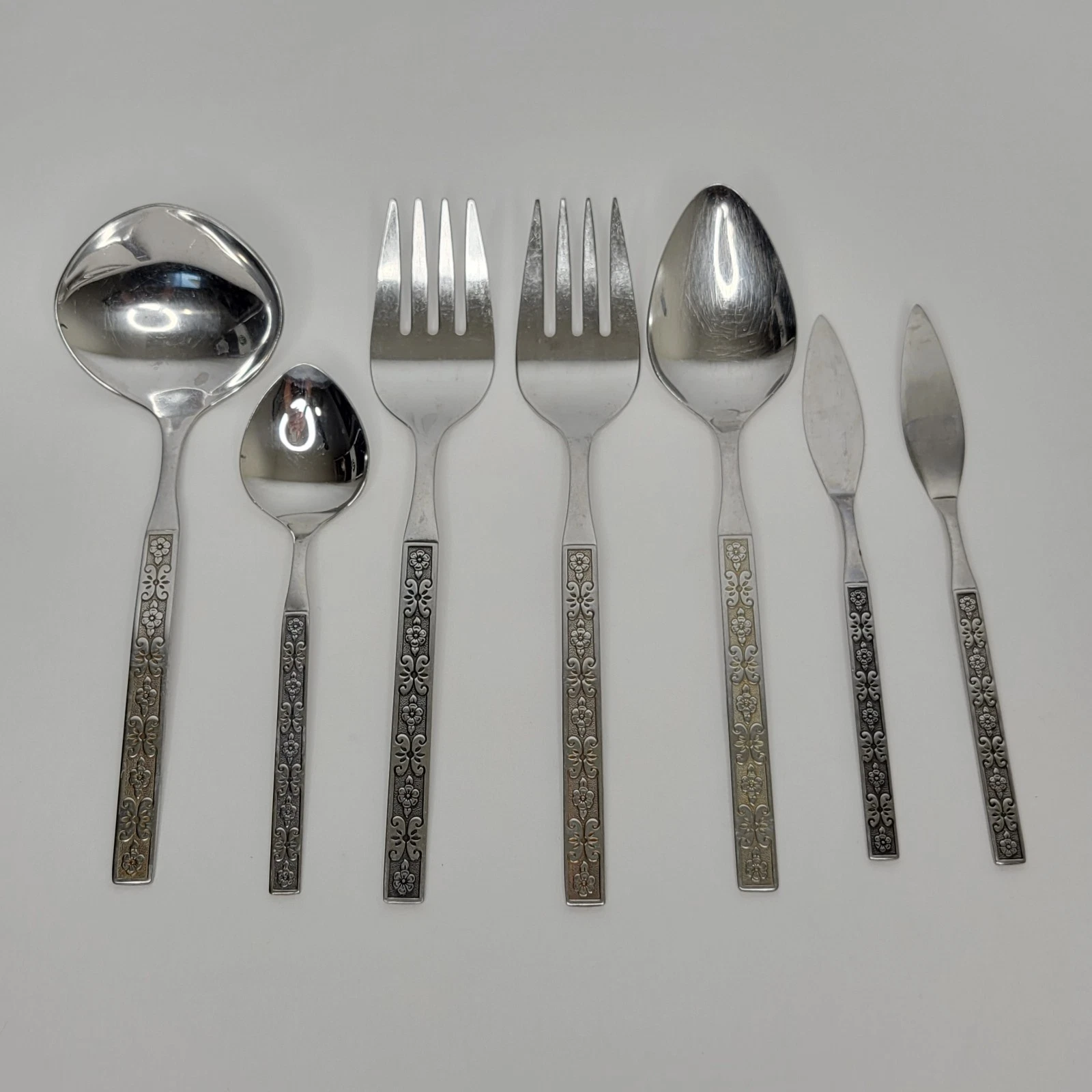 7 Piece Oneida Capri Stainless Hostess Serving Set Flatware Floral Filigree
