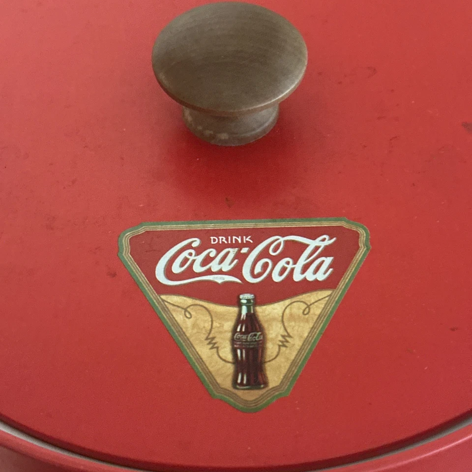 Coke Coca-Cola Tin Ice Bucket Plastic Lined With Lid - Image 4 of 4