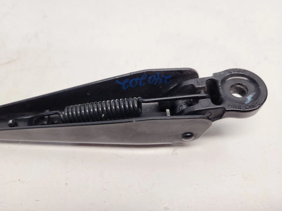 Brazo limpiaparabrisas trasero Chevrolet Equinox 2011 Foto 4 de 4