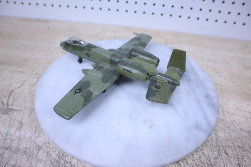 Modello usato A-10A Thunderbolt II ~ MotorMax 76367 Sky Wings Northrop Grumman 1:72 - Foto 4 di 10