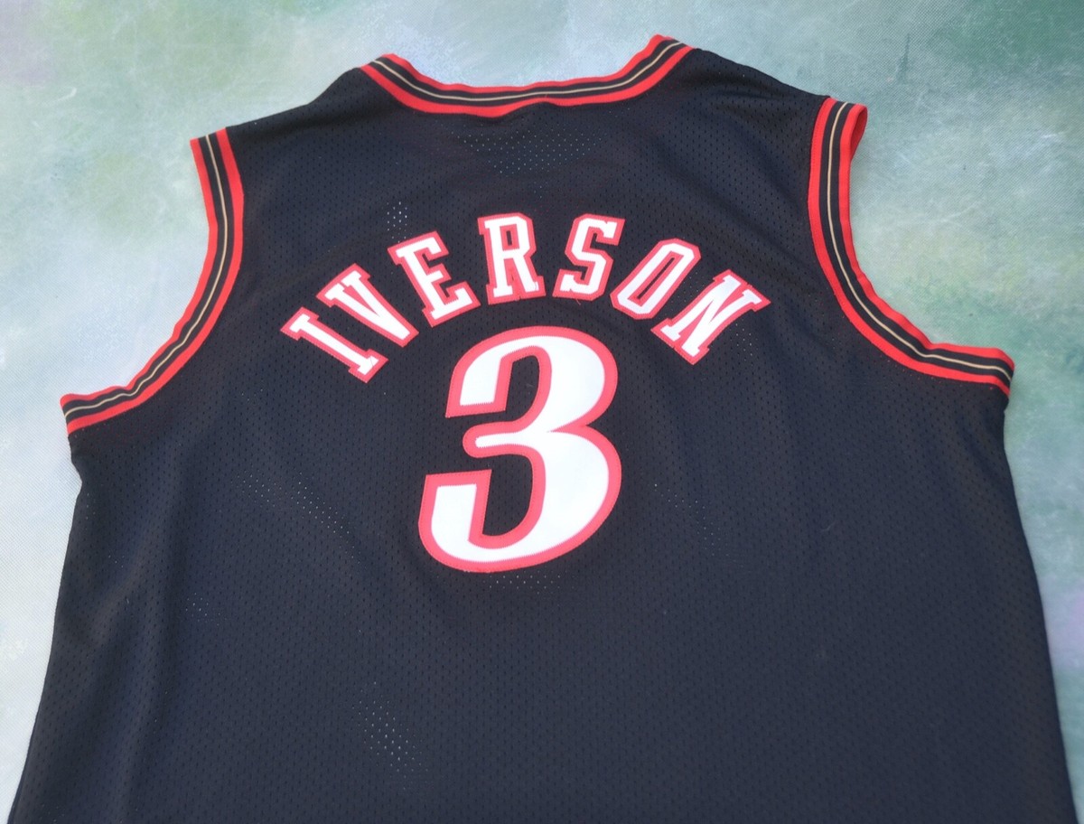 Vintage Nike NBA Philadelphia 76ers Allen Iverson #3 Jersey Size 