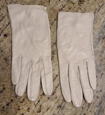 Vintage Size S 6.5 Beige Leather 8" Gloves Wrist Buttons