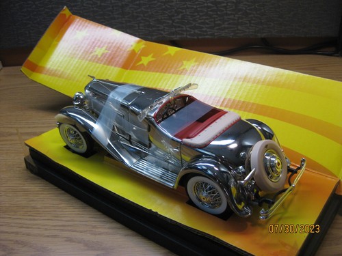 1/18 1935 DUESENBERG SSJ, CROMADO, POR ERTL/AMERICAN MUSCLE #32243 - Imagen 10 de 14