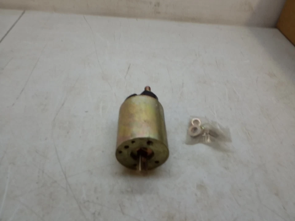 W35-817 Worldparts Starter Solenoid 184-0040 Starter Solenoid - Image 3 of 4