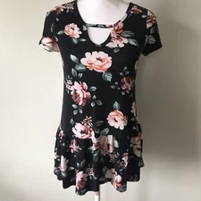 P.S. Kate Floral Black Pink Ruffle Peplum Boutique Top Knit Tee Womens Small