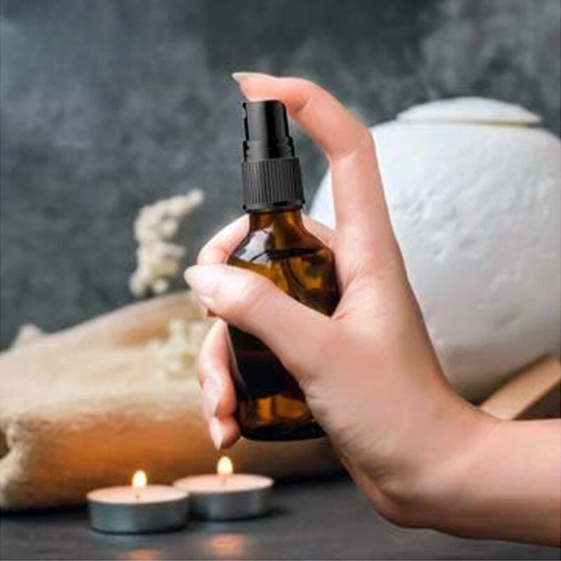 4 botellas de spray de vidrio ámbar para soluciones de limpieza/aceites esenciales de alta resistencia Foto 4 de 4