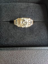 Beautiful natural diamond ring. Custom desingned