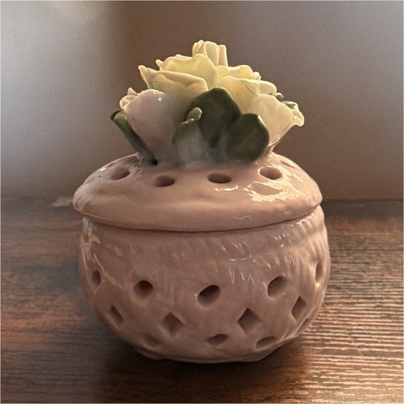 Pink Ceramic Floral Round Decorative Box w/ Lid Glossy Finish