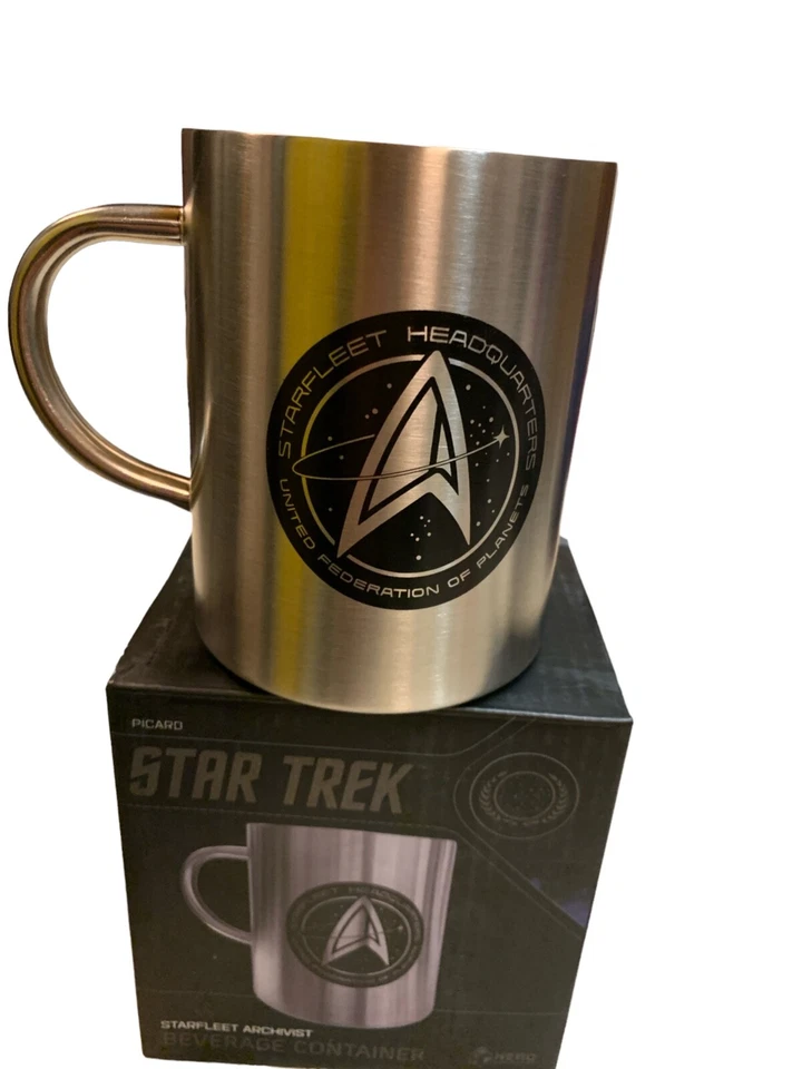 Metal mug with Starfleet Headquarters logo Star Trek subscriber exclusive - Image 2 of 4