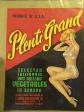 Original PLENTI GRAND 1940 Vintage Vegetable Crate Label Nice Pin Up 