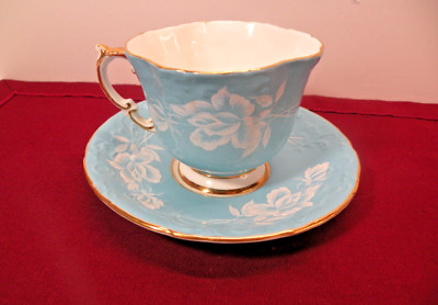 Aynsley Bone China Floral Light Blue Ruffled Edge Square Teacup & Saucer