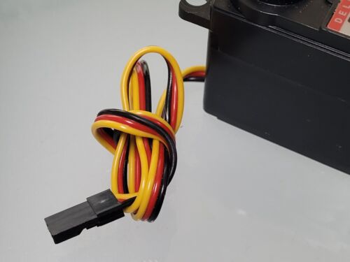 Use Hitec HS-485HB Standard Analog Karbonite Gear Servo Tested - Picture 4 of 6