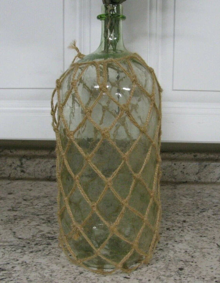 "Florero botella de vidrio W16"" con diseño de red de yute a su alrededor-costera" Foto 3 de 4