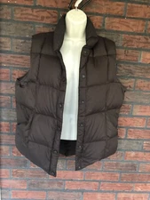 Lands End Goose Down Feather Puffer Vest Medium Brown Snap Sleeveless Jacket