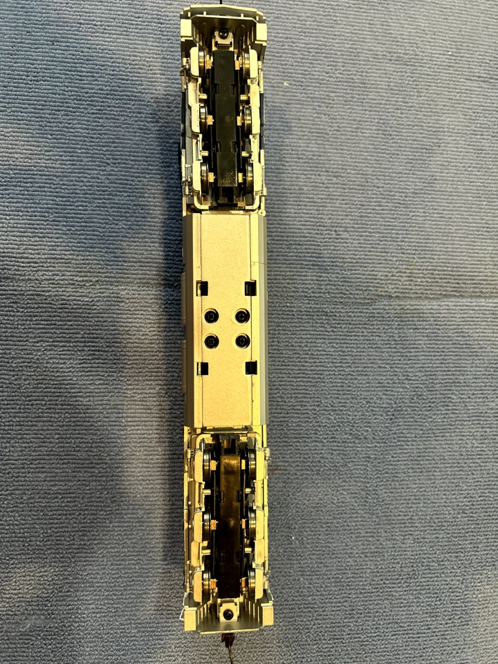 HO ATHEARN 80884 DASH 9-44CW BRITISH COLUMBIA BC RAIL # 4651 NIB, DCC READY - Image 4 of 4