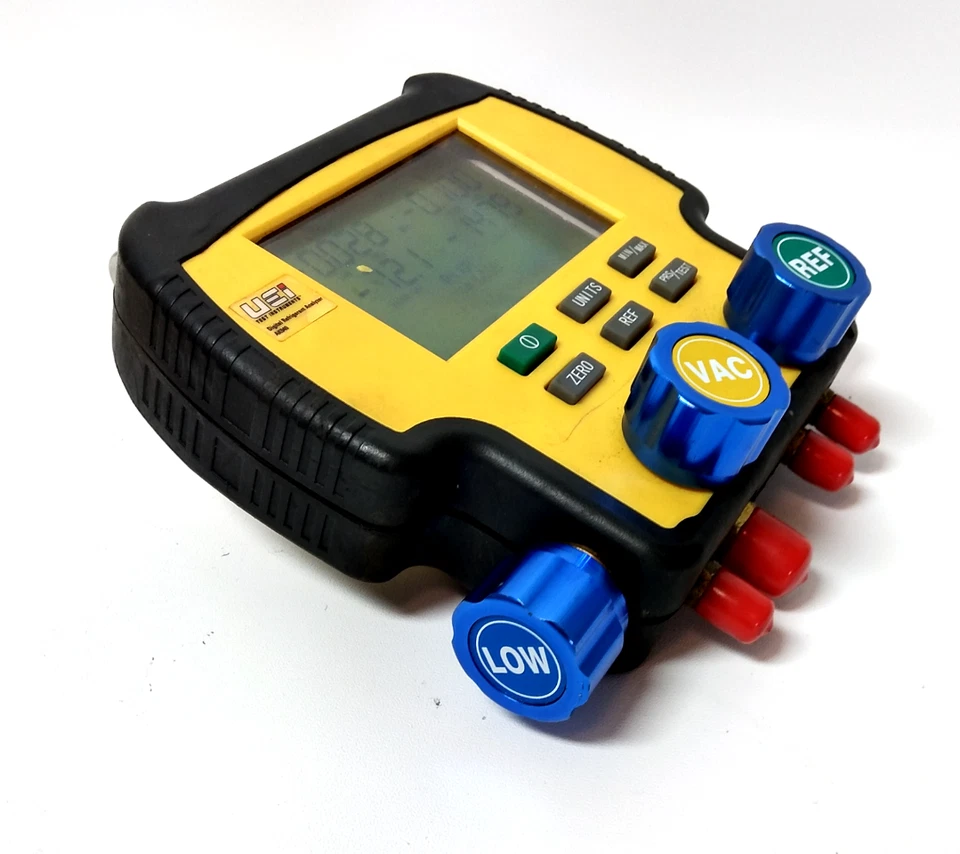 UEI Digital Refrigeration System Analyzer Instruments AK940 W/case, hoses and cl - Image 2 of 4