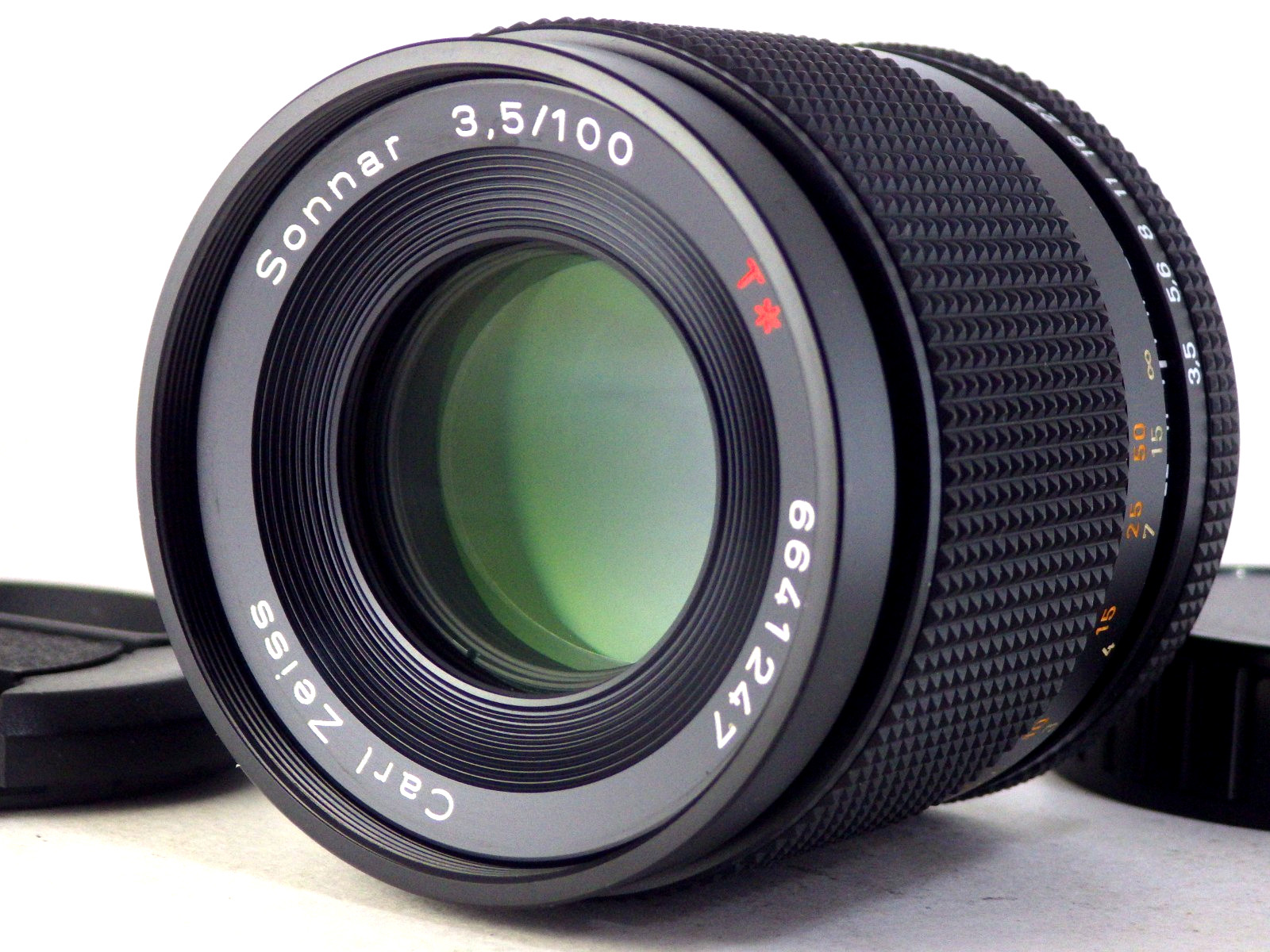 Contax Carl Zeiss Sonnar T* 100mm f/3.5 AEJ MF Lens C/Y SLR Classic Camera Japan